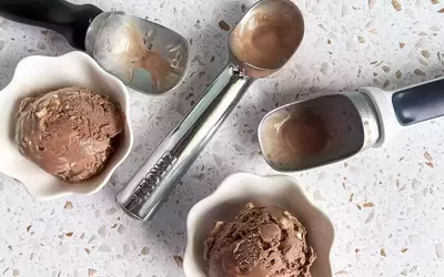 Unveiling the Best Ice Cream Scoops for Effortless Dessert Serving