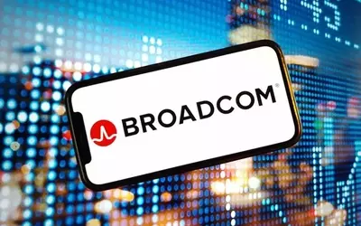Broadcom Stock Soars on Expanded AI Partnerships with Google and Anthropic