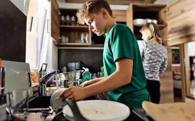 Raising Resilient Children: Navigating Comfort and Challenge