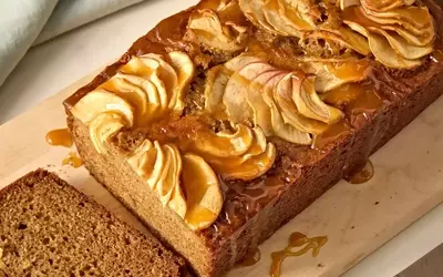 Delectable Brown Sugar-Glazed Apple Cake Recipe