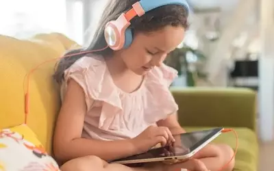 Roblox Rolls Out Enhanced Safety Features: Age-Based Accounts and Advanced Parental Controls