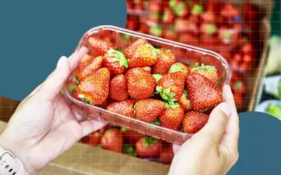 Optimizing Strawberry Freshness: Expert Storage Tips and Essential Tools