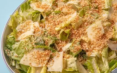 Enhancing Salads with Breadcrumbs: A Culinary Trend