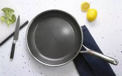 OXO Hybrid Pan: A Cost-Effective Alternative to HexClad