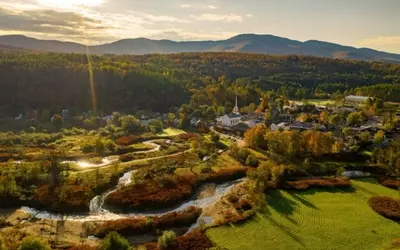 Beyond the Slopes: Top Mountain Towns for Summer Family Adventures