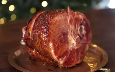 Maple-Glazed Spiral Ham