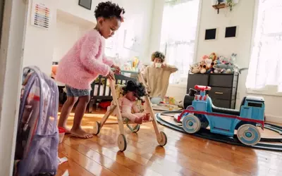 The Benefits of a Minimalist Approach to Children's Toys