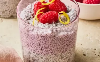 Velvety Raspberry Chia Pudding: A Nutrient-Rich Delight