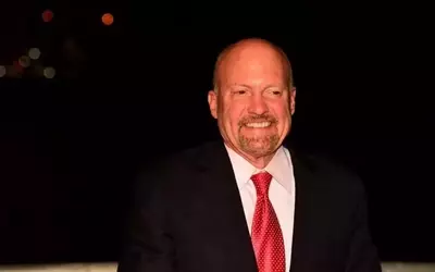 Cramer's Perspective on Gold and Domino's Pizza's Financial Performance