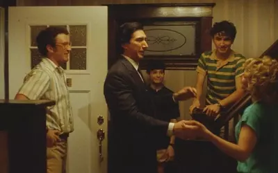 “Paper Tiger” Review: An Intense Crime Drama