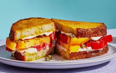 Exploring the World of Heirloom Tomatoes: A Comprehensive Guide