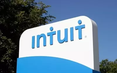 Intuit Shares Decline Amid Layoffs and TurboTax Outlook Concerns