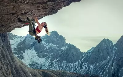 Row K and Neon's Decal Discussing Theatrical Release Partnership for 'Cliffhanger' Reboot
