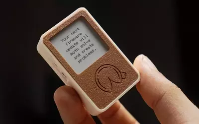 The EFortune Cookie: A Bite-Sized E-Paper Fortune Teller