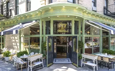 New York's Elite Dining Scene: Navigating Reservations and Culinary Trends