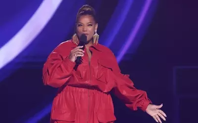 Queen Latifah Energizes American Music Awards as Host, BTS Delivers Dynamic Performance