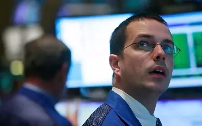 Consumer Sentiment Signals Potential Stock Market Reversal