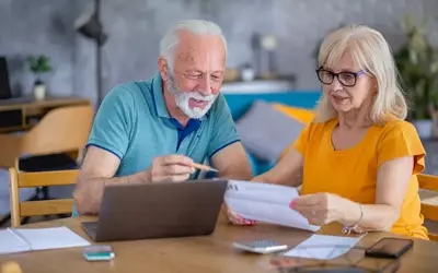 Social Security's Role in Retirement: Beyond the Survey Data