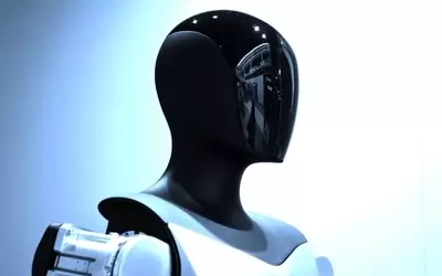 Tesla's Innovative Lens Cleaning System: A Game-Changer for Robotaxis and Optimus Bots