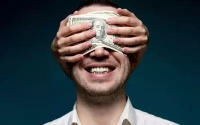 Navigating Market Dynamics: AI's Influence, Consumer Trends, and Investment Valuations