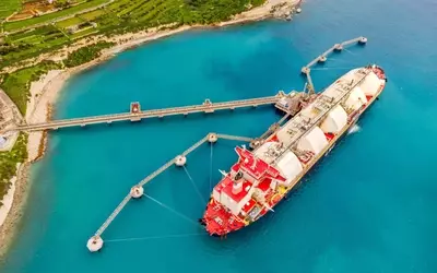Excelerate Energy: Geopolitical Risks Overshadow Growth Potential