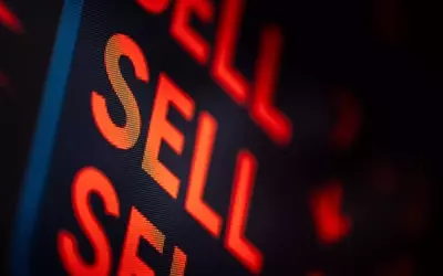Dell's Market Surge Driven by AI Server Demand: A Call for Profit-Taking