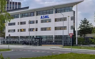 ASML: A Hold Rating on Valuation, Despite Strong Fundamentals