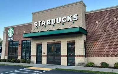 Starbucks' Strategic Shift in China: Financial Restructuring and Market Outlook