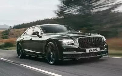 2027 Bentley Flying Spur: A Luxurious and Powerful Sedan Redefined