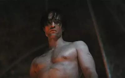 Pattinson Addresses 'Batman' Physique Critics, Reveals Intense Training Regimen