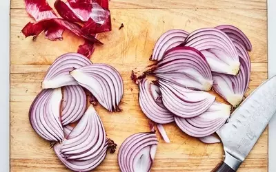 The Art of Quick-Pickled Red Onions: A Versatile Culinary Staple