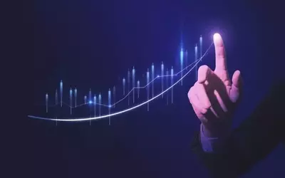 Top Analysts Weigh In on High-Dividend Communication Services Stocks
