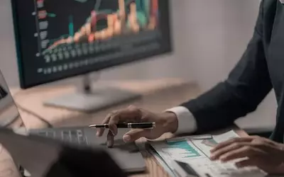 Strategic Portfolio Management: Distinguishing Core Holdings from Speculative Investments