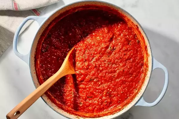 Elevating Jarred Pasta Sauce: Simple Culinary Enhancements