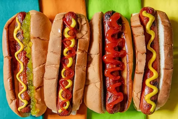Elevate Your Hot Dog Experience: The Art of Toasting Buns