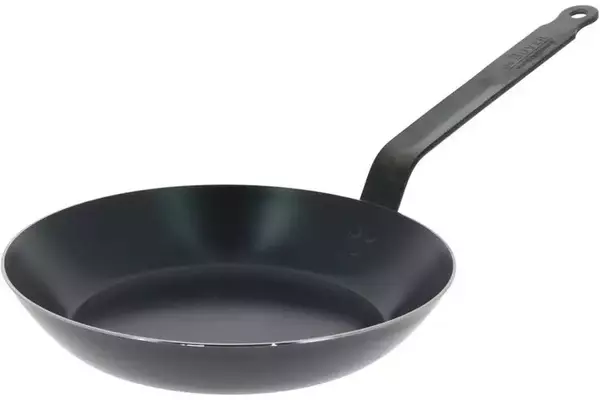 Unveiling the Superiority of Carbon Steel Pans in Modern Kitchens