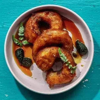 The Versatile Fig: From Sweet Desserts to Savory Dishes