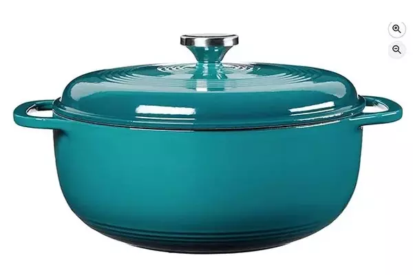 The Essential Guide to Dutch Ovens: History, Materials, and Culinary Uses
