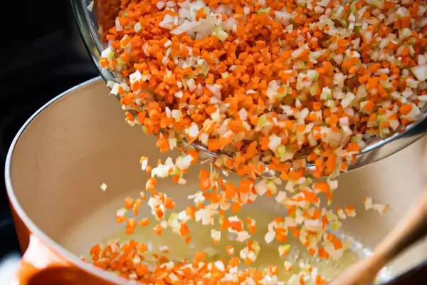 The Ultimate Guide to Freezing Mirepoix for Effortless Cooking