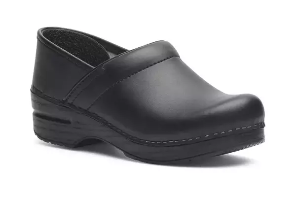 Top Kitchen Footwear for Culinary Enthusiasts