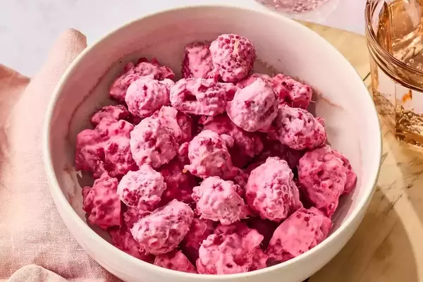 Nourishing Bites for Wellness: 17 Anti-Inflammatory Snacks to Boost Your Health