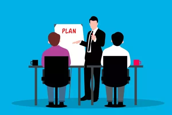 Business And Management Degree Options and Career Paths Explained