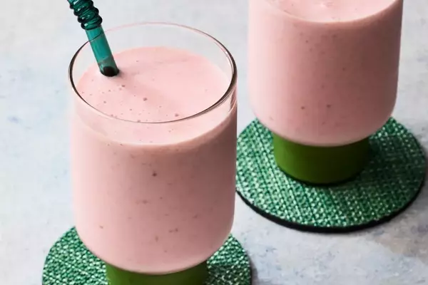 Strawberry Protein Power Shake