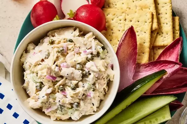 26 Light Lunch Recipes to Keep You Energized