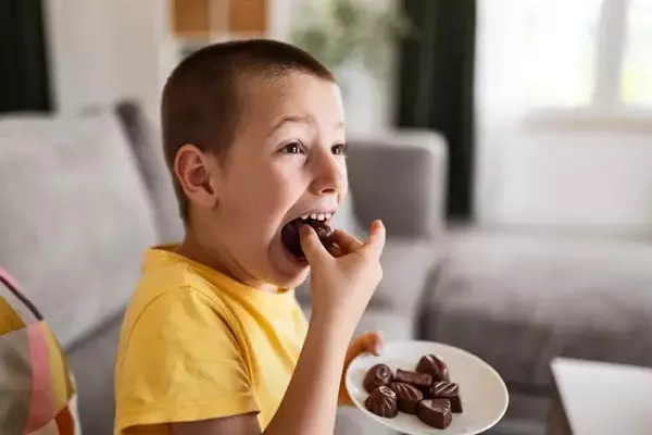 Viral Video Sparks Debate on Gendered Food Dynamics