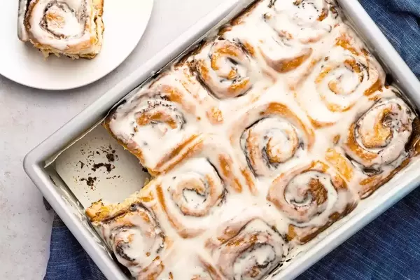 Achieve Perfect Dough Proofing with This Simple Cast Iron Skillet Trick