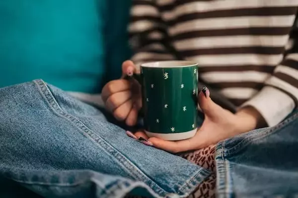 17 Simple Daily Habits to Boost Moms' Moods