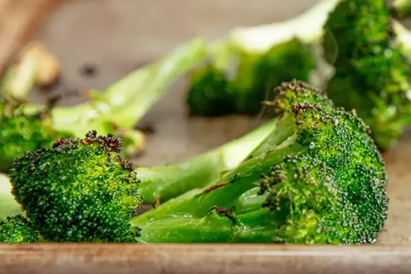 The Secret to Perfectly Roasted Broccoli: Steam, High Heat, and No Convection
