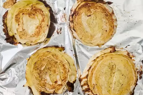 Delectable French Onion Cabbage Steaks: A Unique Side Dish