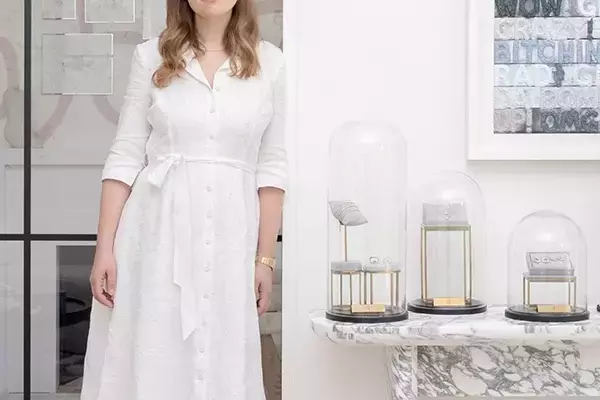 Hannah Florman Unveils Her Inaugural Jewelry Collection, Embodying "Quiet Luxury"